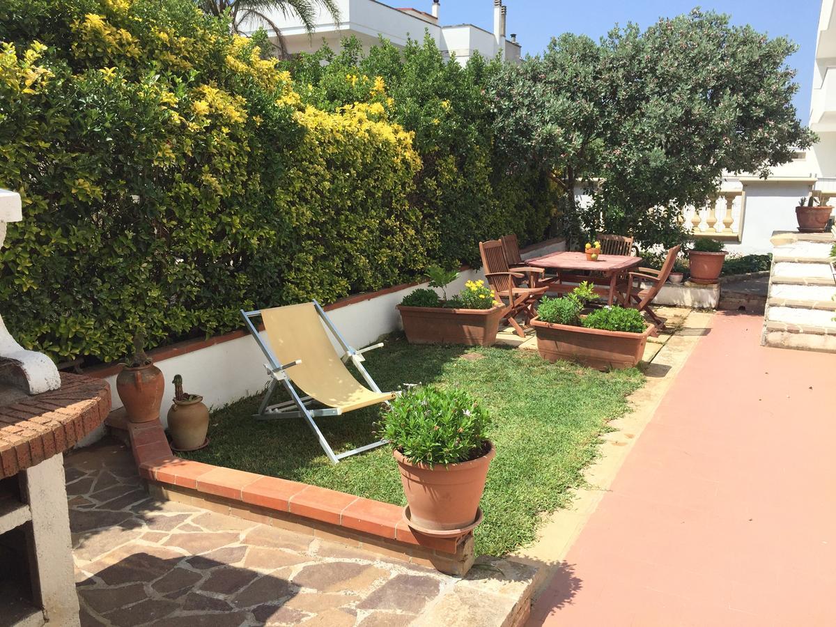 Casa Vacanza Zia Dani Castro  Esterno foto